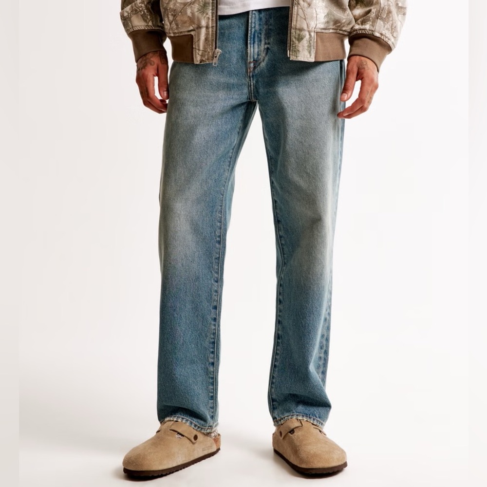 Abercrombie Men’s Rigid Denim - Loose Jean - 33x32 - NWT